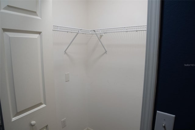 25435 Bruford Blvd, Land O Lakes, FL 34639 - view of spacious closet