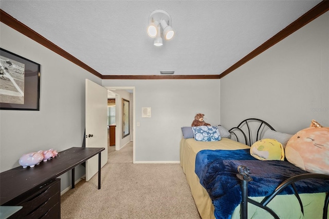 1310 Rustlewood Dr, Brandon, FL 33510 - bedroom featuring crown molding, light colored carpet, and a textured ceiling