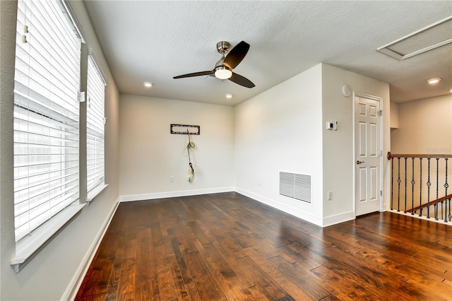 11613 Sweet Tangerine Ln, Tampa, FL 33626 - photo 31