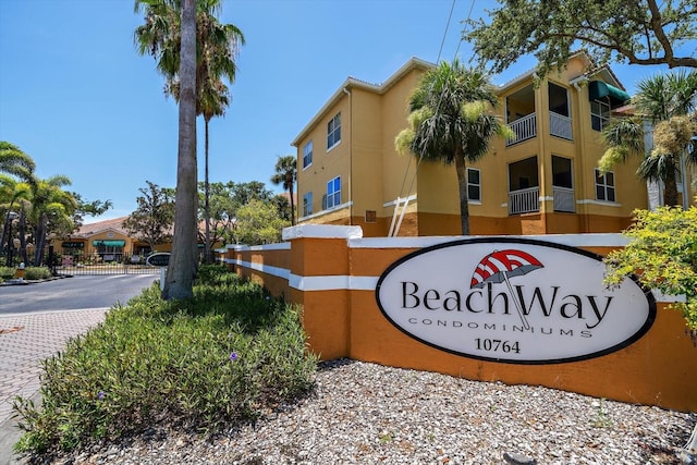 10764 70th Ave Unit 4305, Seminole, FL 33772 - view of community sign