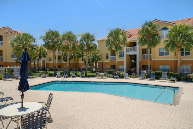 10764 70th Ave Unit 4305, Seminole, FL 33772 - community pool featuring a patio
