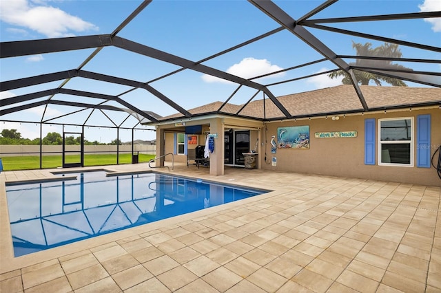 125 Paddock St, Lehigh Acres, FL 33974 - outdoor pool with a patio area and glass enclosure