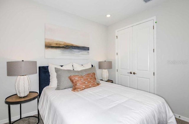 33618 Castaway Loop, Wesley Chapel, FL 33543 - bedroom featuring a closet and recessed lighting