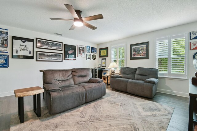 17880 Althea Blue Pl, Lutz, FL 33558 - photo 25