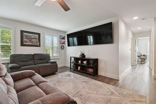 17880 Althea Blue Pl, Lutz, FL 33558 - photo 26