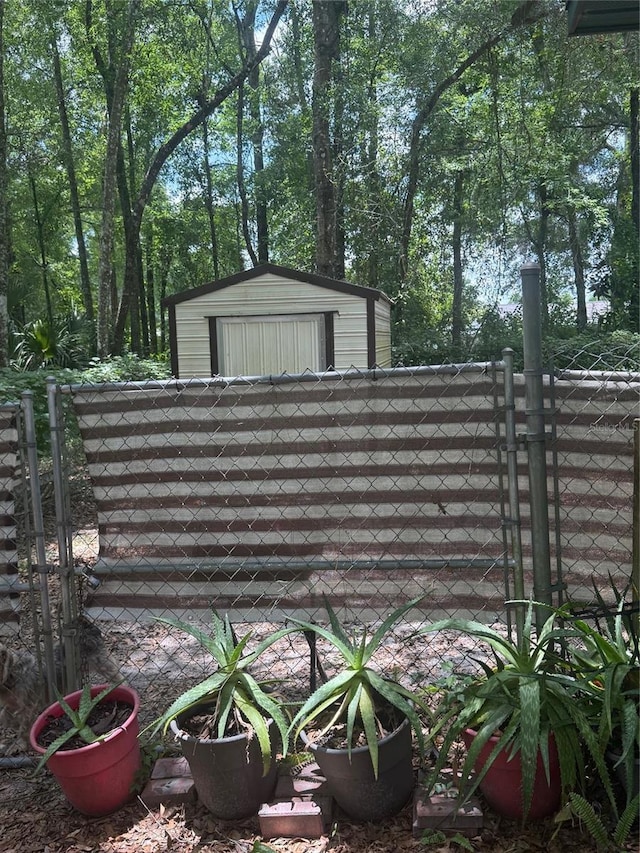 612 NW 9th Cir, Williston, FL 32696 - view of shed