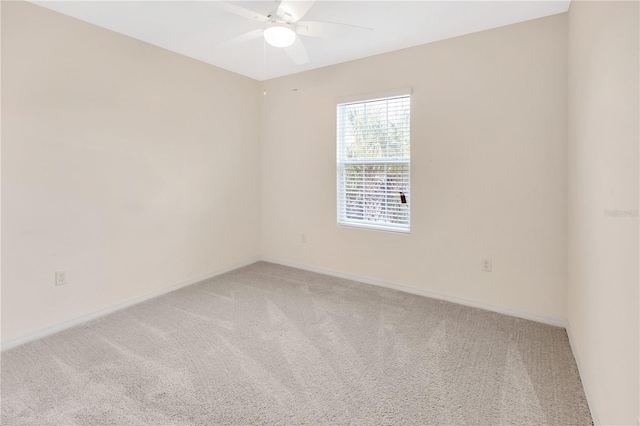 12710 Buffalo Run Dr, Gibsonton, FL 33534 - empty room with light colored carpet and ceiling fan