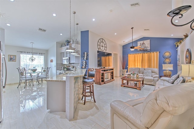 7254 Parkersburg Dr, Wesley Chapel, FL 33545 - photo 13