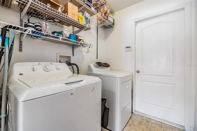 7046 Frascati Loop, Wesley Chapel, FL 33544 - laundry area with washing machine and dryer