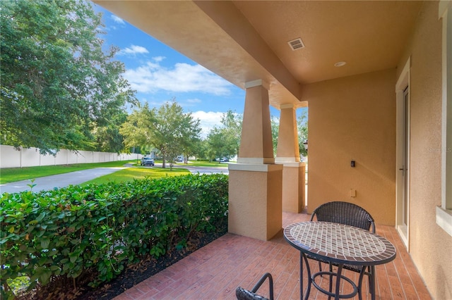 320 Roxbury Crossing Ct, Valrico, FL 33594 - view of patio / terrace