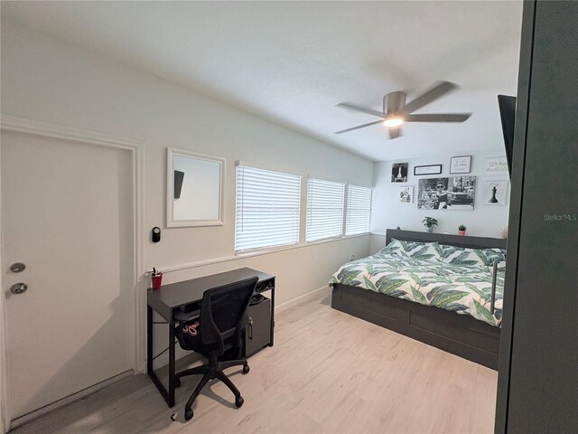 3120 Meadow Lake Ave, Largo, FL 33771 - photo 9