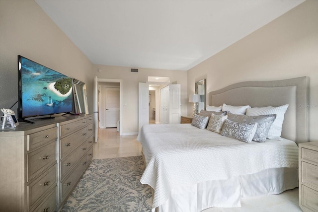4 Belleview Blvd Unit 305, Belleair, FL 33756 - bedroom with connected bathroom