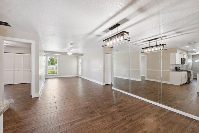 8306 N Gomez Ave, Tampa, FL 33614 - photo 8