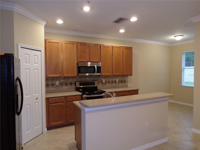 3641 Parkridge Cir Unit 10-103, Sarasota, FL 34243 - photo 2