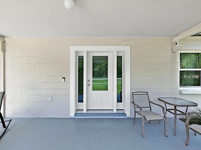 9413 Forest Hills Dr, Tampa, FL 33612 - photo 2