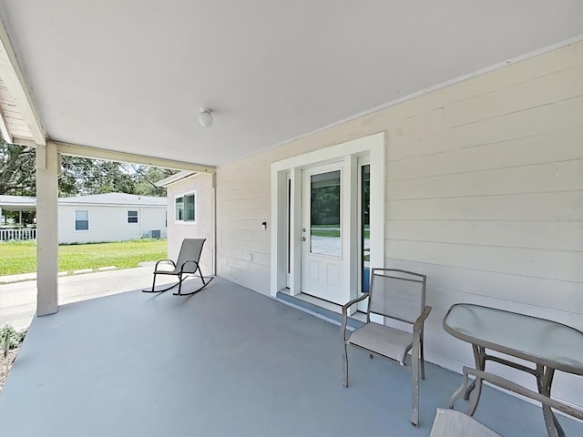 9413 Forest Hills Dr, Tampa, FL 33612 - photo 3
