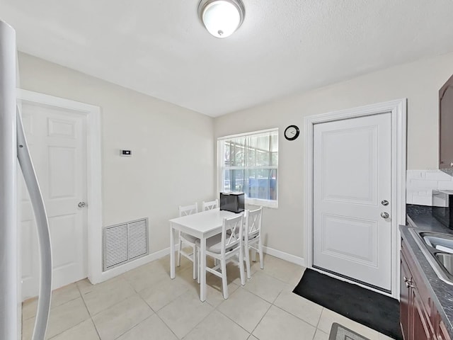 9413 Forest Hills Dr, Tampa, FL 33612 - photo 9