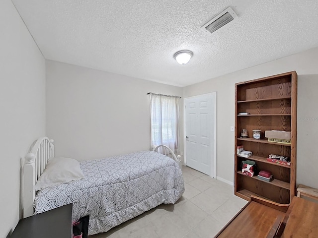 9413 Forest Hills Dr, Tampa, FL 33612 - photo 18