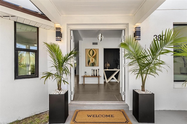 380 Colony Point Rd S, Saint Petersburg, FL 33705 - property entrance with stucco siding