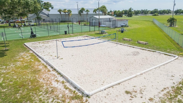 11913 Butler Woods Cir, Riverview, FL 33579 - surrounding community featuring a tennis court and volleyball court
