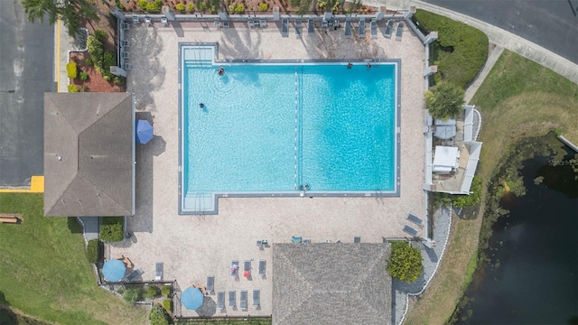 11913 Butler Woods Cir, Riverview, FL 33579 - drone / aerial view of a pool