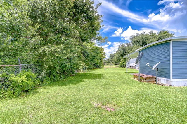 35014 Carl Ave, Zephyrhills, FL 33541 - view of yard