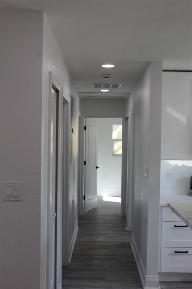 8524 Fish Lake Rd, Tampa, FL 33619 - photo 23