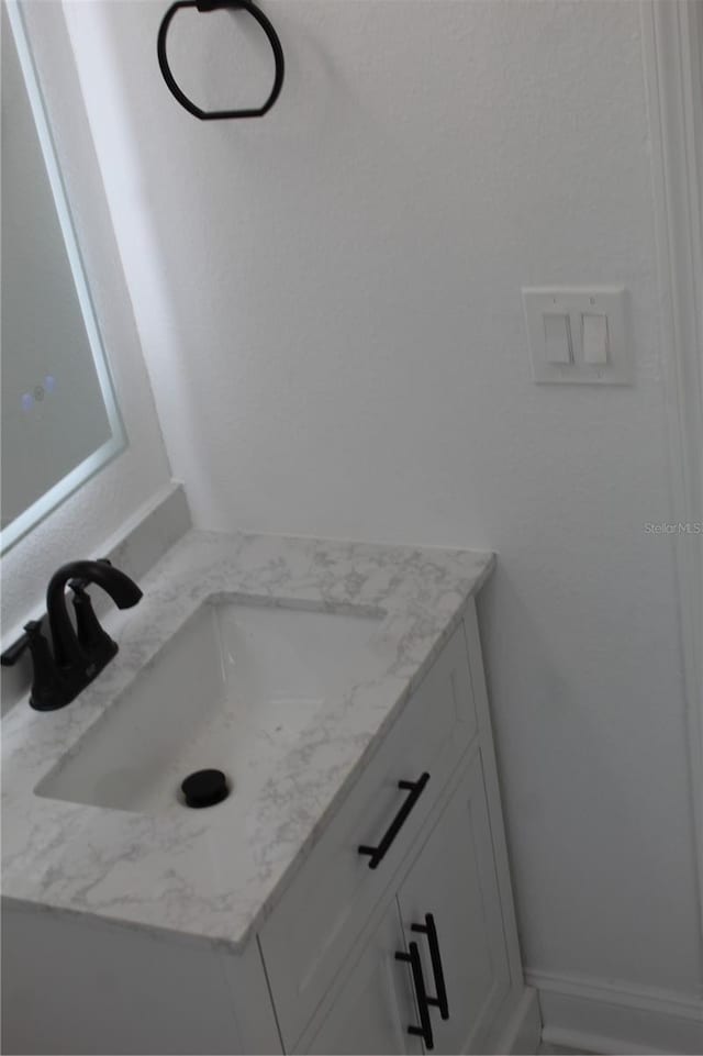 8524 Fish Lake Rd, Tampa, FL 33619 - photo 24