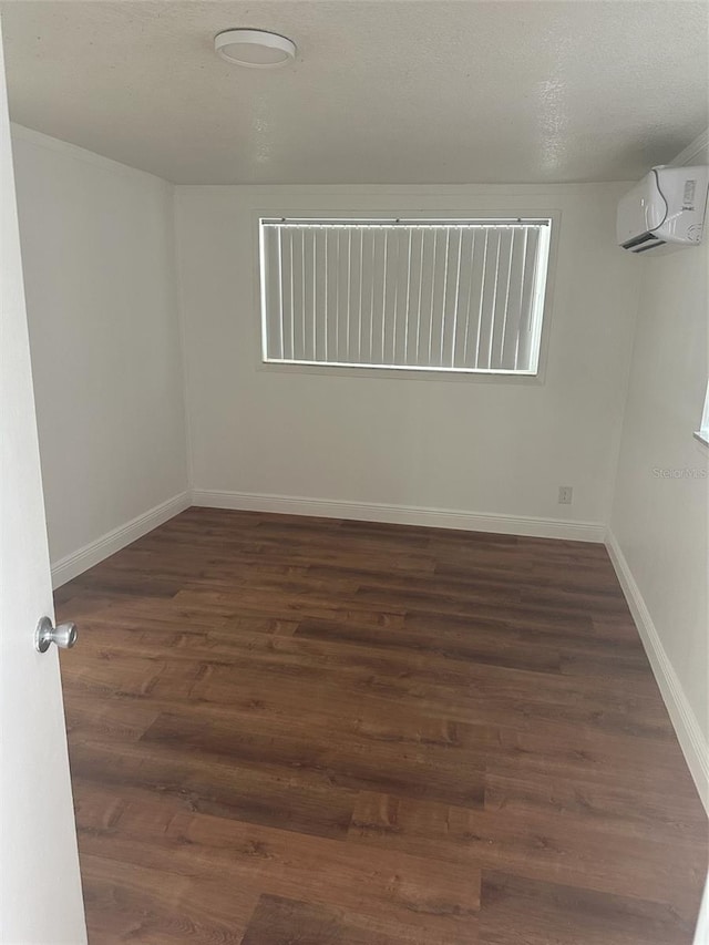 1710 W Powhatan Ave, Tampa, FL 33603 - photo 13