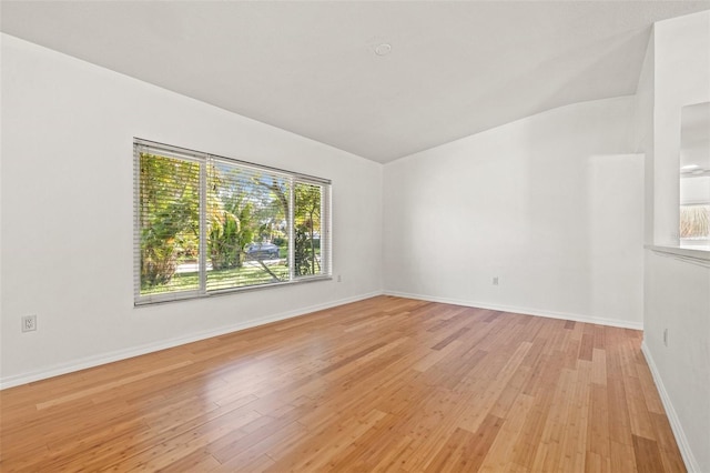 1084 39th Ave NE, Saint Petersburg, FL 33703 - photo 7