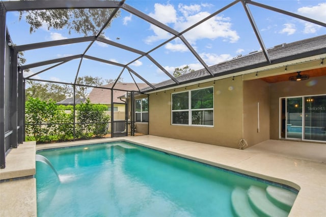 3530 Brook Crossing Dr, Brandon, FL 33511 - swimming pool featuring a patio area, a ceiling fan, and a lanai