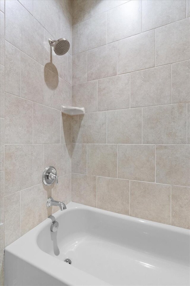 3994 Medicci Ln, Wesley Chapel, FL 33543 - full bath with shower / tub combination