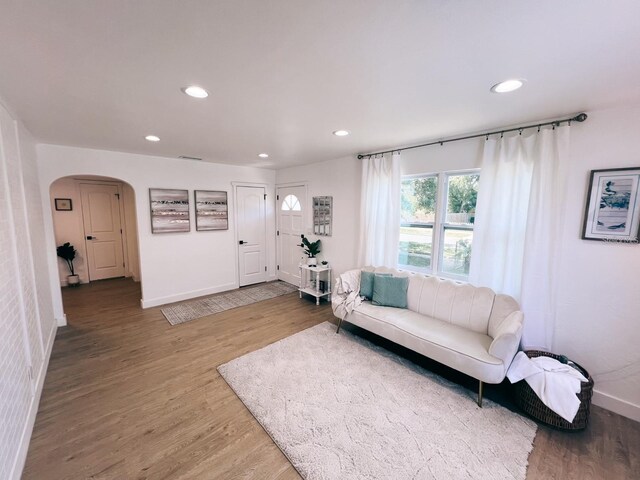 811 40th Ave S, Saint Petersburg, FL 33705 - photo 5