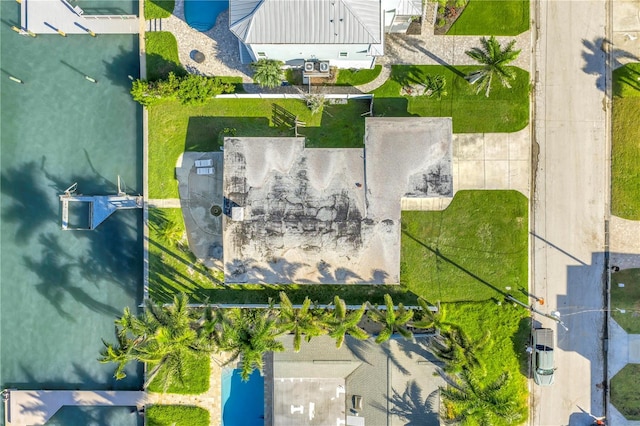 11240 6th St E, Treasure Island, FL 33706 - photo 2