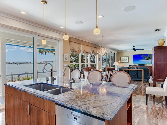 8 Sunset Bay Dr, Belleair, FL 33756 - kitchen featuring dishwasher, ornamental molding, a kitchen island with sink, a ceiling fan, and hanging light fixtures