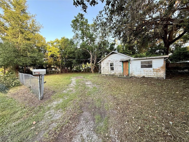 38408 C Ave, Zephyrhills, FL 33542 - view of yard