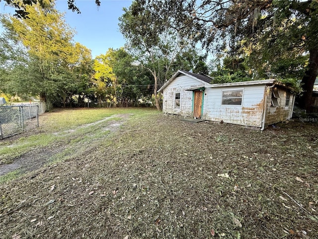 38408 C Ave, Zephyrhills, FL 33542 - view of yard