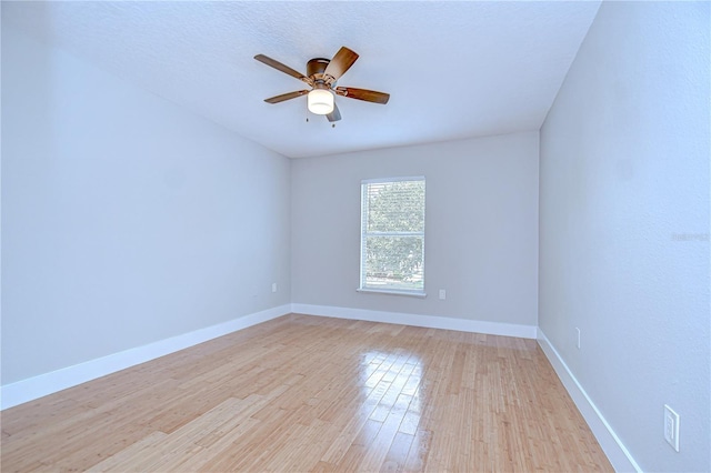 12928 Kings Lake Dr, Gibsonton, FL 33534 - photo 38