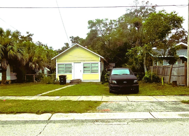 514 Woodlawn St, Clearwater, FL 33756 - photo 3