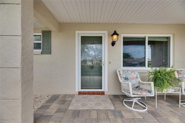 1502 Fort Duquesna Dr, Sun City Center, FL 33573 - property entrance with stucco siding