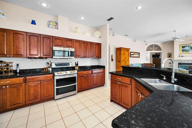 5633 Wellington Ct, Palm Harbor, FL 34685 - photo 15