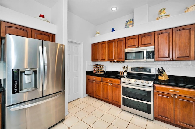 5633 Wellington Ct, Palm Harbor, FL 34685 - photo 16