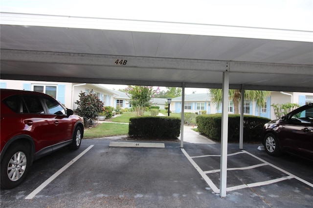 402 Dorchester Pl Unit 44, Sun City Center, FL 33573 - view of covered parking lot