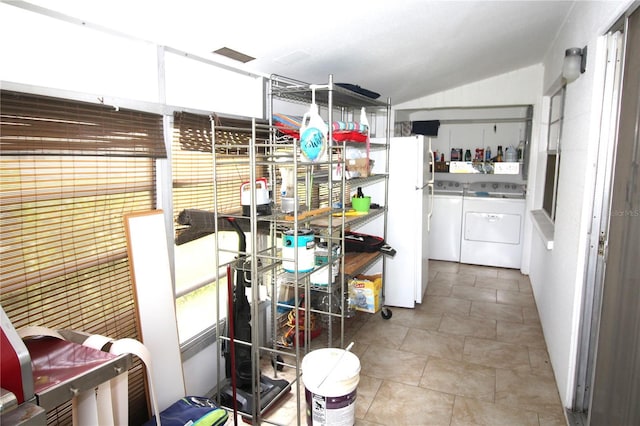 402 Dorchester Pl Unit 44, Sun City Center, FL 33573 - storage with independent washer and dryer