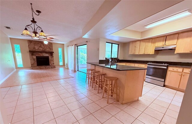 4306 Woodside Manor Dr, Tampa, FL 33624 - photo 2