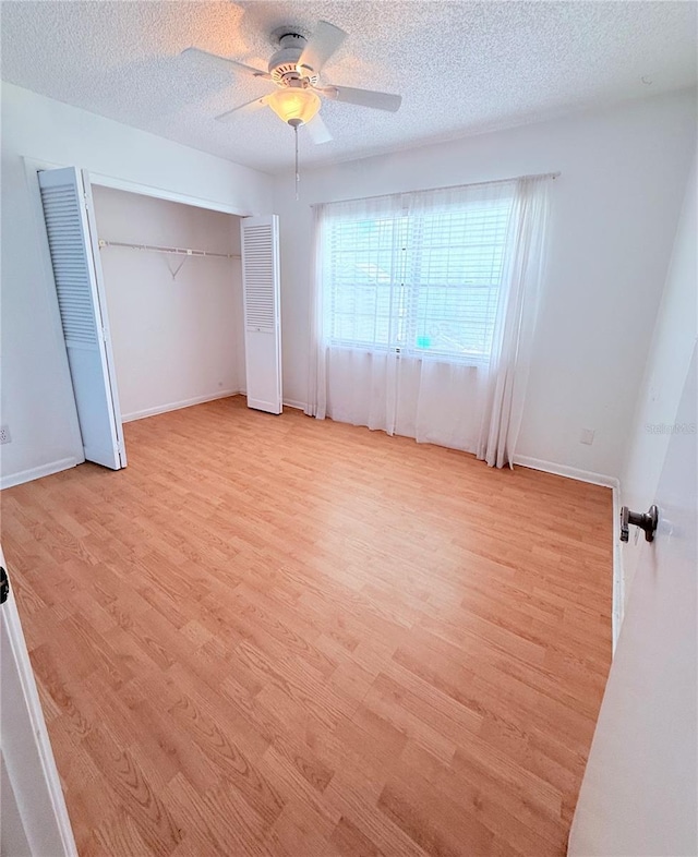 4306 Woodside Manor Dr, Tampa, FL 33624 - photo 18