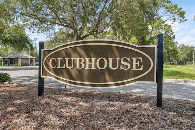 13614 Hunting Creek Pl, Spring Hill, FL 34609 - photo 43