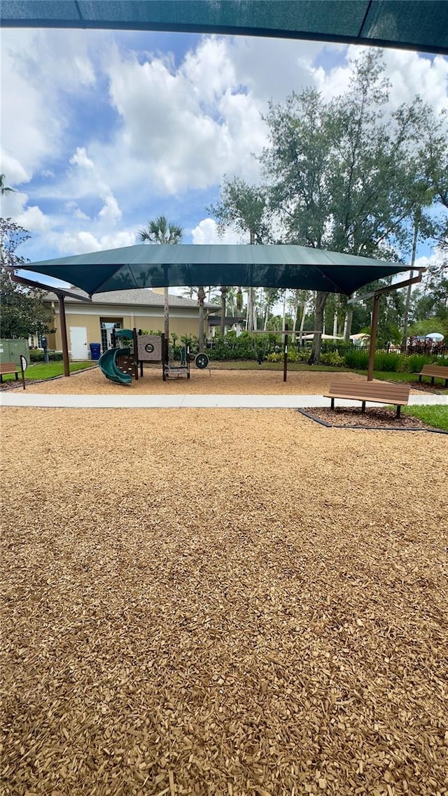 27312 Edenfield Dr, Wesley Chapel, FL 33544 - surrounding community