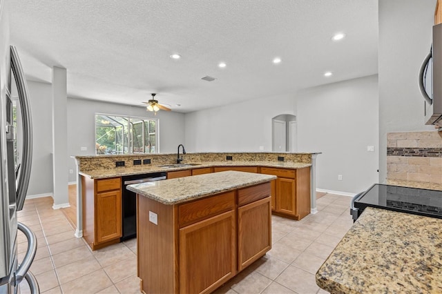 2213 Mountain Meadow Way, Valrico, FL 33594 - photo 25