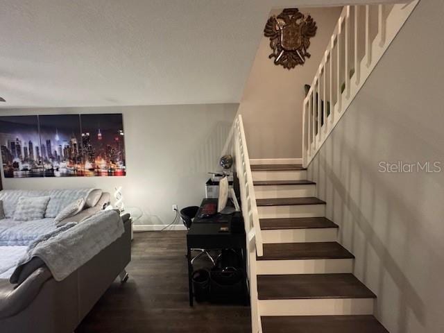 2716 11th Ct, Palm Harbor, FL 34684 - photo 39